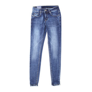 Jeans a vita bassa