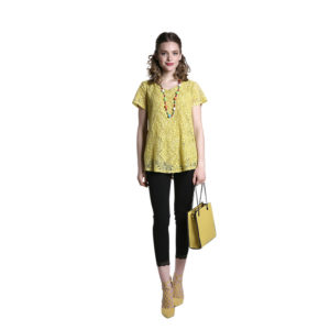 T-shirt con pizzo