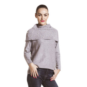 Maglia con collo coprispalla
